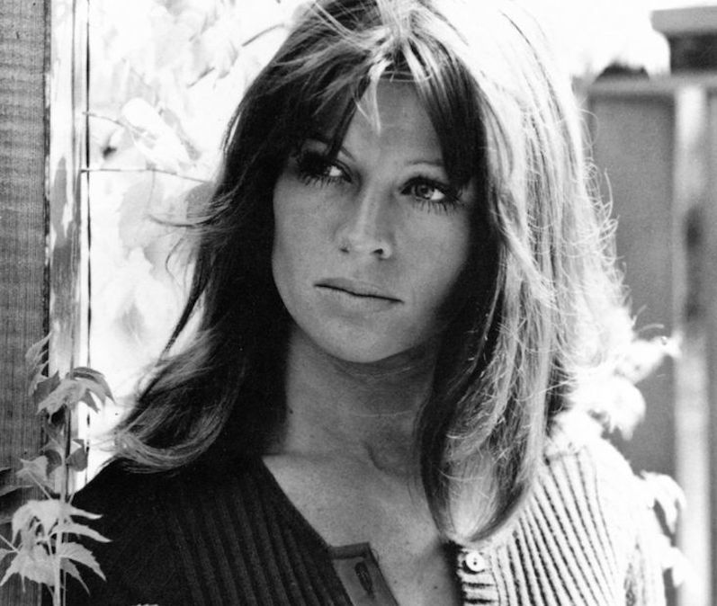 Happy Birthday Julie Christie \"Lara\s Theme\" (M. Jarre)
 