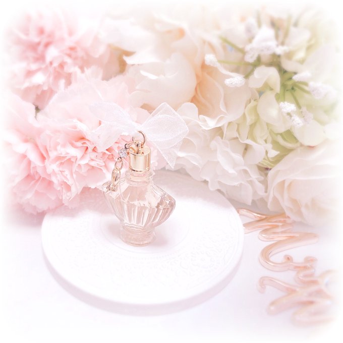 本日は幸運日 愛し愛されるパワーを封入した画像をお作りしました Heart Voyage 人生を動かすメモリーオイルショップ