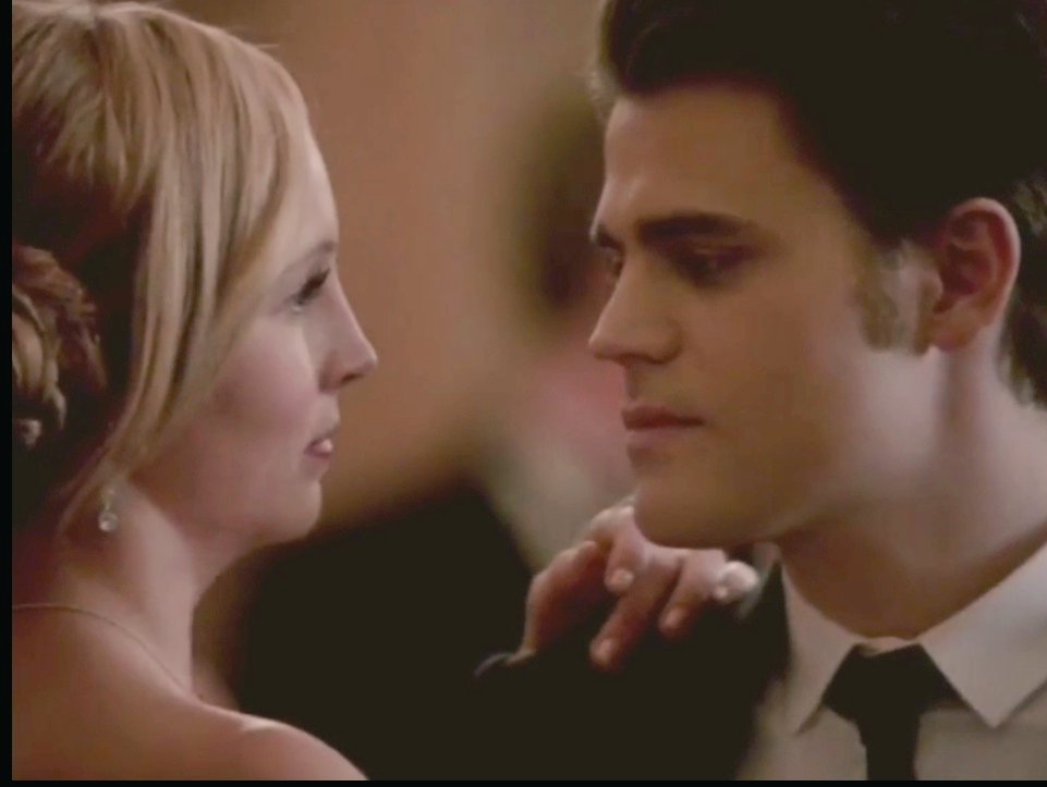 Ch_Forbess's tweet photo. For the first time in x2 they were both really surprised
♥️💯
#youaresolovely #omg
#Steroline #notjustkiss #whatjusthappen #PaulandCandice https://t.co/669RwcxDbd
