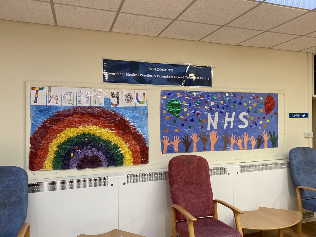 FMPNHS's tweet photo. Thank you to the children of key workers at Ospringe Primary School for these great posters for our #NHSHeroes #NHS #CoronaVirus 😀👍👊 @drguptagaurav @drcarolinebaker @drnicktan https://t.co/0nD0pghtZE