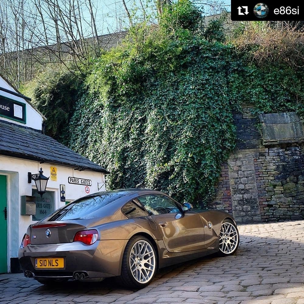 BMWforum_gr's tweet photo. #Repost @e86si ・・・
Follow 👉 @e86si
.
.
👇TAG A FRIEND 👇🙏
.
.
If you wanna be featured use this tag #e86si
.
.
Owner: @ayorkshirechap
.
#z4coupe #бмв #z4mcoupe #z4m #bmwz4coupe #bmwz4mcoupe #bmw #z4e86 #e86 #e86si #bmwz4 #bmwclub #bmwe86 #e85 #bmwz… https://t.co/RN1yfHLarF https://t.co/nTfhaow91X