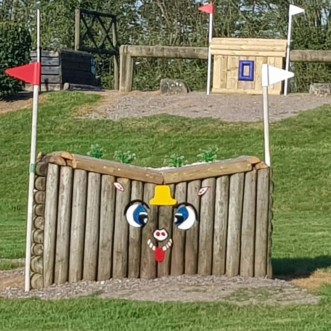 Start the day with a smile ! #freshair #blueskies #greengrass #Nofilterneeded