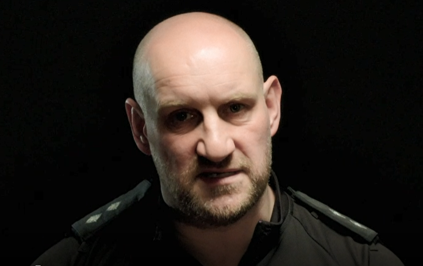 StaffsPolice's tweet photo. Remember Inspector Jon Ward from #CopsLikeUs? He was one of our officers featured in the @BBCTwo documentary and we've now caught up with him to see how he's been getting on since the cameras stopped rolling! Missed an episode? Catch up on the BBC iPlayer.
https://t.co/Fwu4gyOYIQ https://t.co/7SO5rkN7uY