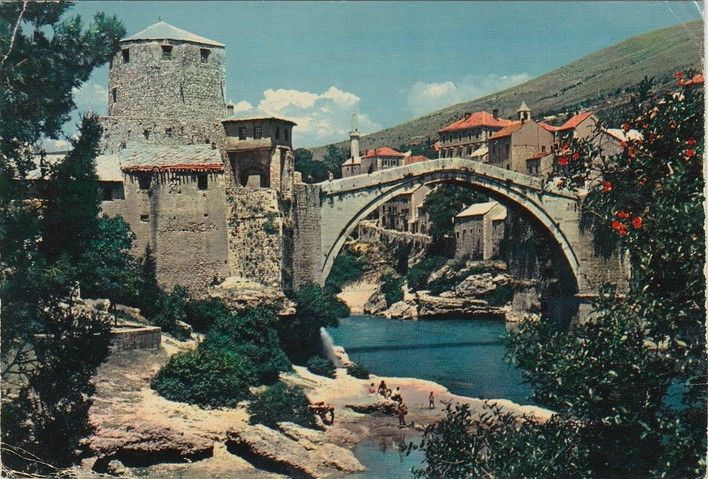 BosnianHistory's tweet photo. Mostar, Bosnia and Herzegovina - 1960s https://t.co/uRtXTGHEX1