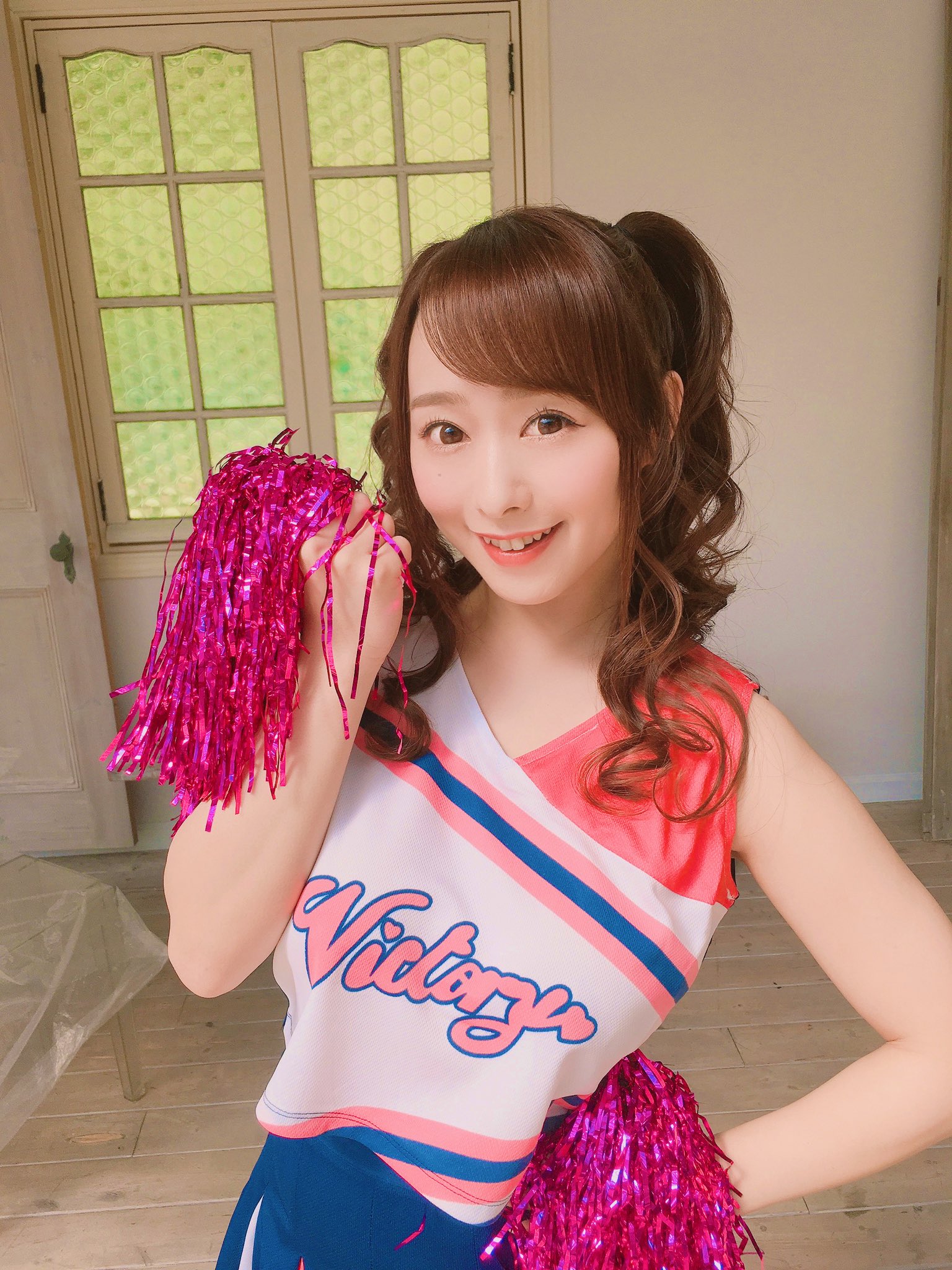 Cau chuyen co nang dien vien xinh dep giau chong con di dong phim 18+ va cai ket bi em trai phat hien 3 Mỹ nhân 18+ hé lộ chuyện gia đình: Giấu chồng đi đóng phim người lớn, cuối cùng bị em trai phát hiện - Ảnh 3.