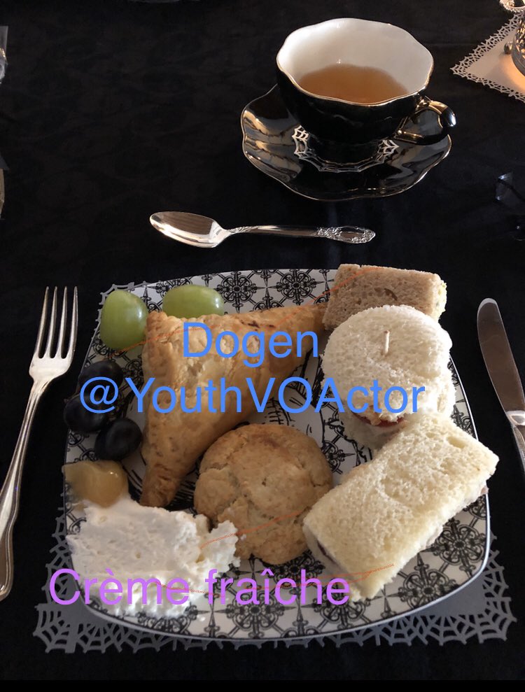 YouthVOActor's tweet photo. We can buy Devonshire Cream.
We like to whip heavy cream & make something similar to crème fraîche when we make cream scones.
Here’s a picture. #teaathome #homemade https://t.co/O7NJOhUIme