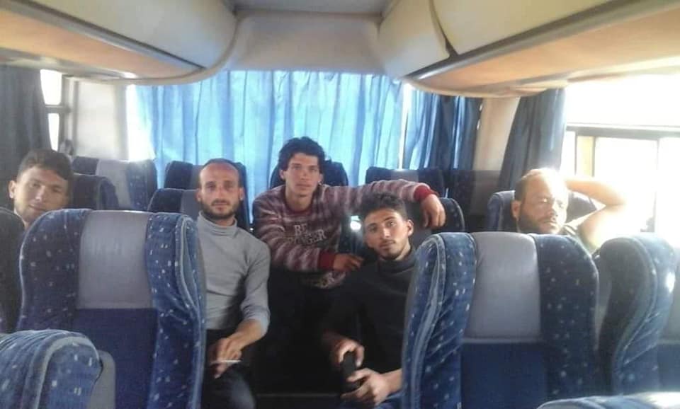 4/ on Sunday (12 April), the 100 former rebels were transported to the 18th Division in  #Homs. Upon their arrival, they were told that they will receive military trainings before being deployed to  #Libya to battle  #GNA alongside  #Haftar's forces...