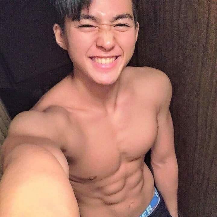 VanWolves's tweet image. #NewProfilePic