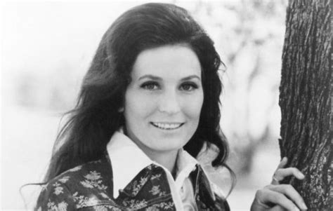 It\s an All Hit Country Happy Birthday to Loretta Lynn ! The coal miners daughter turns 88 today. 