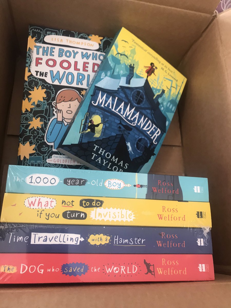 NatalieWearing9's tweet image. Was extremely excited to receive this  package today! 😍📚❤️ @rosswelford @lthompsonwrites All from my recommended read list based on the lovely Twitter community! I was told to read the 1,000 year old boy first - can’t wait! #TinyVoiceTuesdayUnites #bookdelivery @scholasticuk