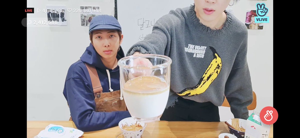 タルゴナコーヒー流行ってるなぁ
くらいの認識やったけど
ジミンちゃん達がしたから私も明日する🐥🐨