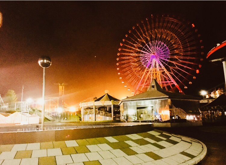 u_mocchori's tweet photo. 「遊園地で行われるフェス」って最高すぎませんか？ここ数年は会場でMCやらせてもらっていました。リスナーの方と会場で会えるのも楽しみの１つです。来年必ず「2年分はしゃごうぜ！」と笑顔で言いましょう！
#JOINALIVE #JOIN20 https://t.co/fj8iVeffJk
