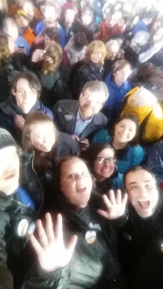 mandy_pantz's tweet image. This has been one of the best years of my life. 

Standing in the rain with my family and @ageeare. Swiss reporters spending the day with us. We were soaked and freezing. But it was worth it.