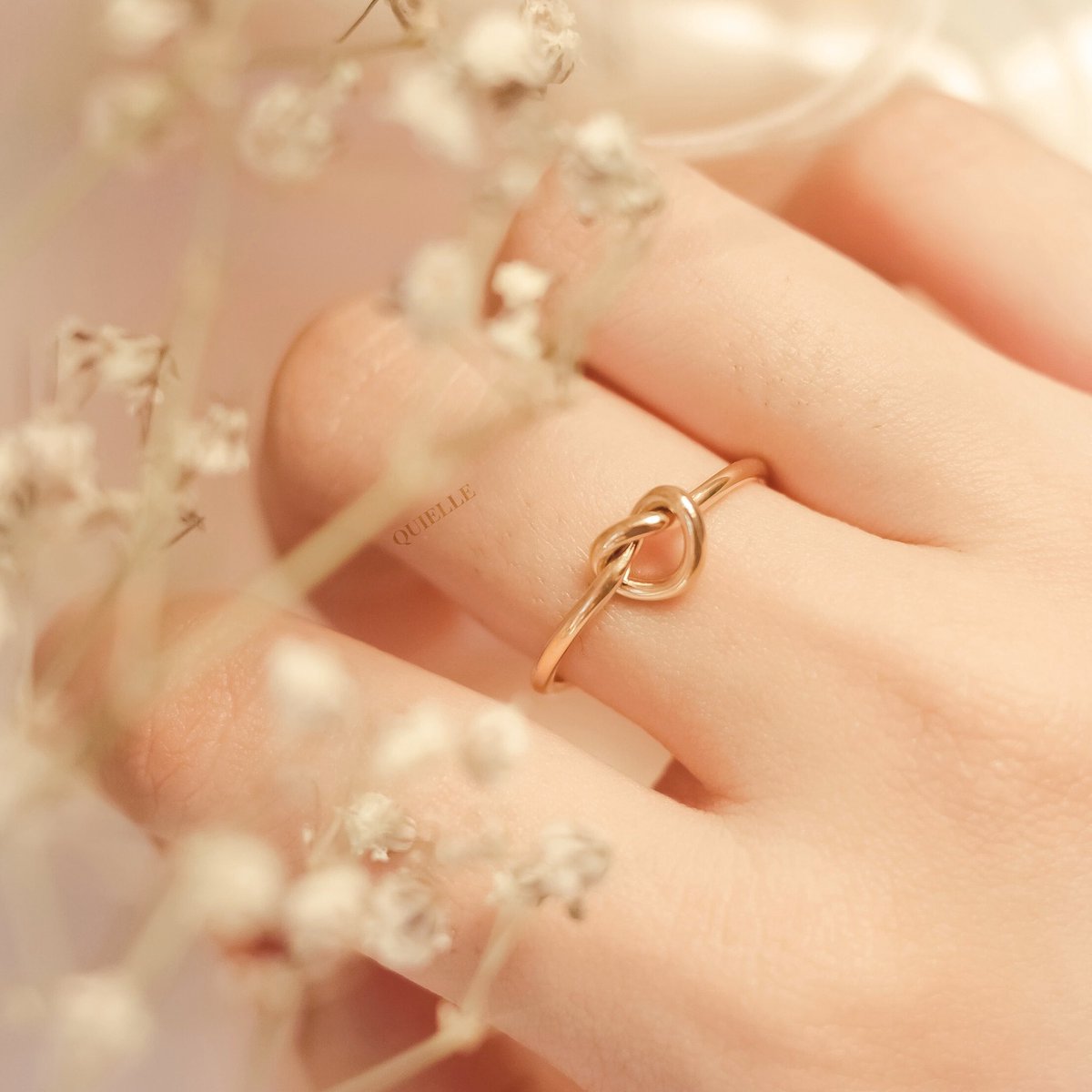 QuiellePH's tweet image. Dainty rings for everyday wear😍😍😍