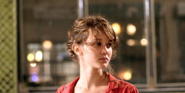 Filmin's tweet photo. #38 Escribió y dirigió su ópera prima a los 25 años, considerada por la crítica como "uno de los mejores títulos del año".
Cómo no ser fans de #MiaHansenLove y de su debut, "Todo está perdonado".
#FilminGRRRLS #LasDeFilmin
https://t.co/B7CZg7dsDm https://t.co/0Tqg3Xhh0g