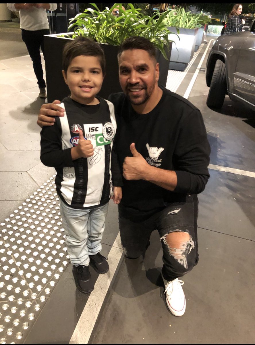 andrewkrakouer's tweet photo. Rest Peacefully little man. It was an honour to meet you. Such a brave young warrior 💔 Condolences and love to the family. https://t.co/kskOYyvMIy