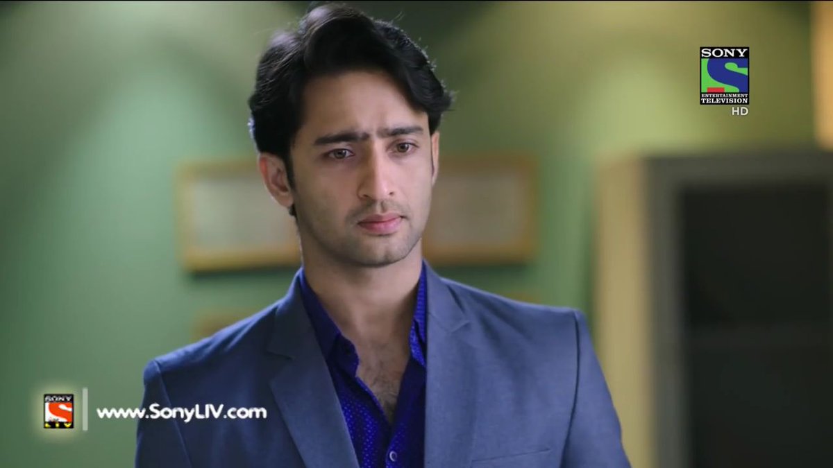 Oh God his Suits  #ShaheerSheikh  #ShaheerAsDev  #KRPKAB