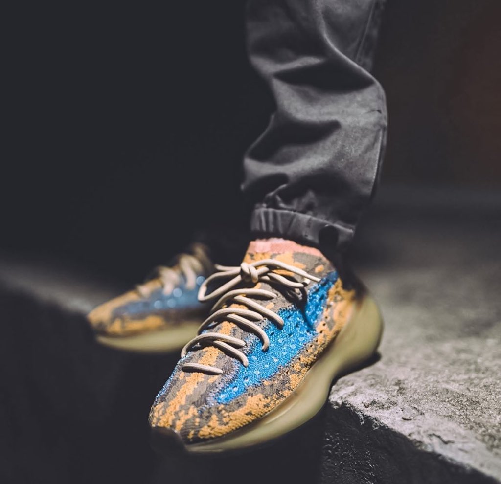  YEEZY Eliada 4Sale Kuwait 4Sale for sale