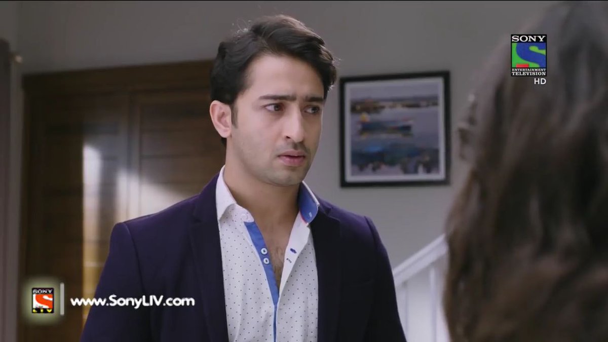 His Expressions  and the front open buttons   @Suno_KuchNahi for you  #ShaheerSheikh  #ShaheerAsDev  #KRPKAB