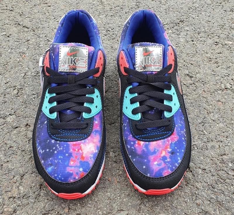 nike air max 90 blue galaxy