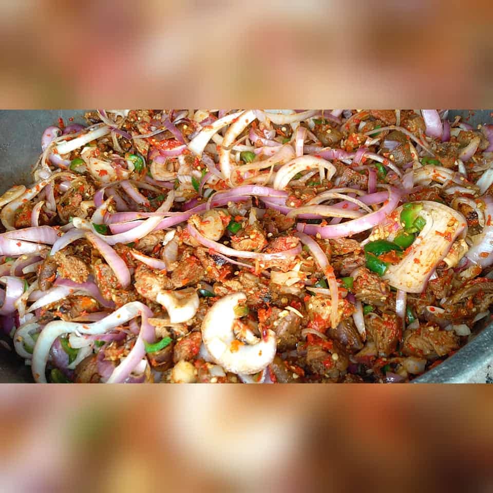 I can supply you this at home and packed along with your favorite drink...
Bring bar to you at home
All u need to do is dm me 
Location ile-ife
(24hrs notification)
Pls rt
#cameronhotel
#ile-Ife
#osunfood