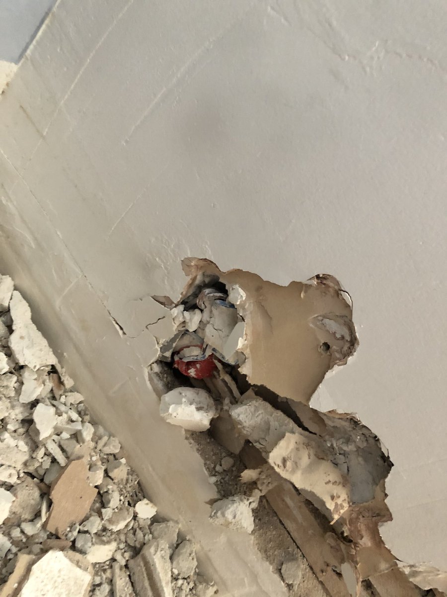 Emergency work today. A great example of how not to do the installation.