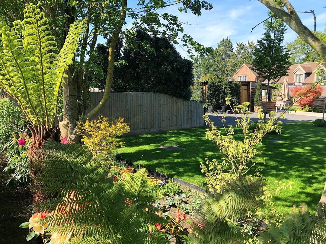 HurleyHouseH's tweet photo. Our gardens and terraces continue to be groomed daily, making sure all is ready for when we reopen #Gardens #Terraces #StaySafe #WelcomeBackSoon #SummerSun #BlueSkies #MissYou #Sun #SunShine https://t.co/6KIxhLhuyI