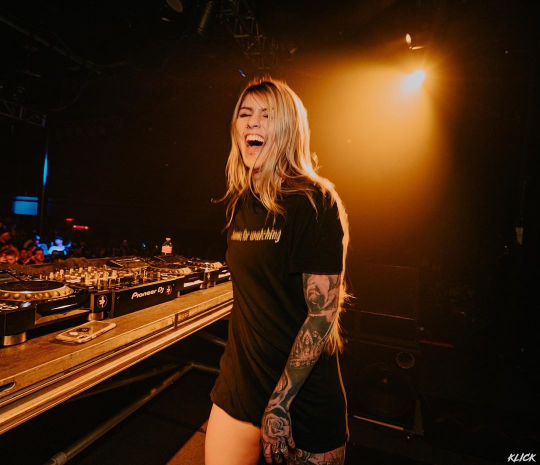 DjaneMag's tweet photo. Ohhh we have a #birthdaygirl today! ๐๐ฅฐ
Have a wonderful birthday Lucii ๐ค
We wish your every day to be filled with lots of love, inspiration, happiness, luck and support of your family and friends!
Happy Birthday! ๐๐๐
#luciithealien #happybirthday #djanemag #top100djanes https://t.co/9YA5QKsnag