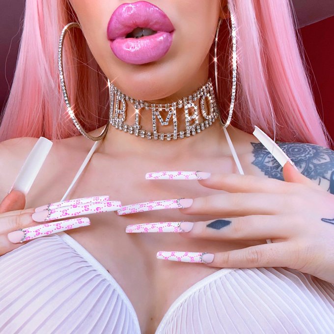 I don’t do basic ??? https://t.co/1tBTpznw0c