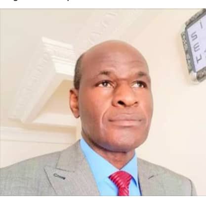 DeEmergence's tweet photo. Solidarité nationale et riposte contre le coviD19 #.  THIERNO LO  Président de la coalition ALDIANA ; un modèle d’engagement et de https://t.co/HcxlStJ9c8 a répondu à l’appel du président Macky Sall pour une contribution à l’effort de guerre dans la lutte contre le coviD19 . https://t.co/R2l1vnI1Qn