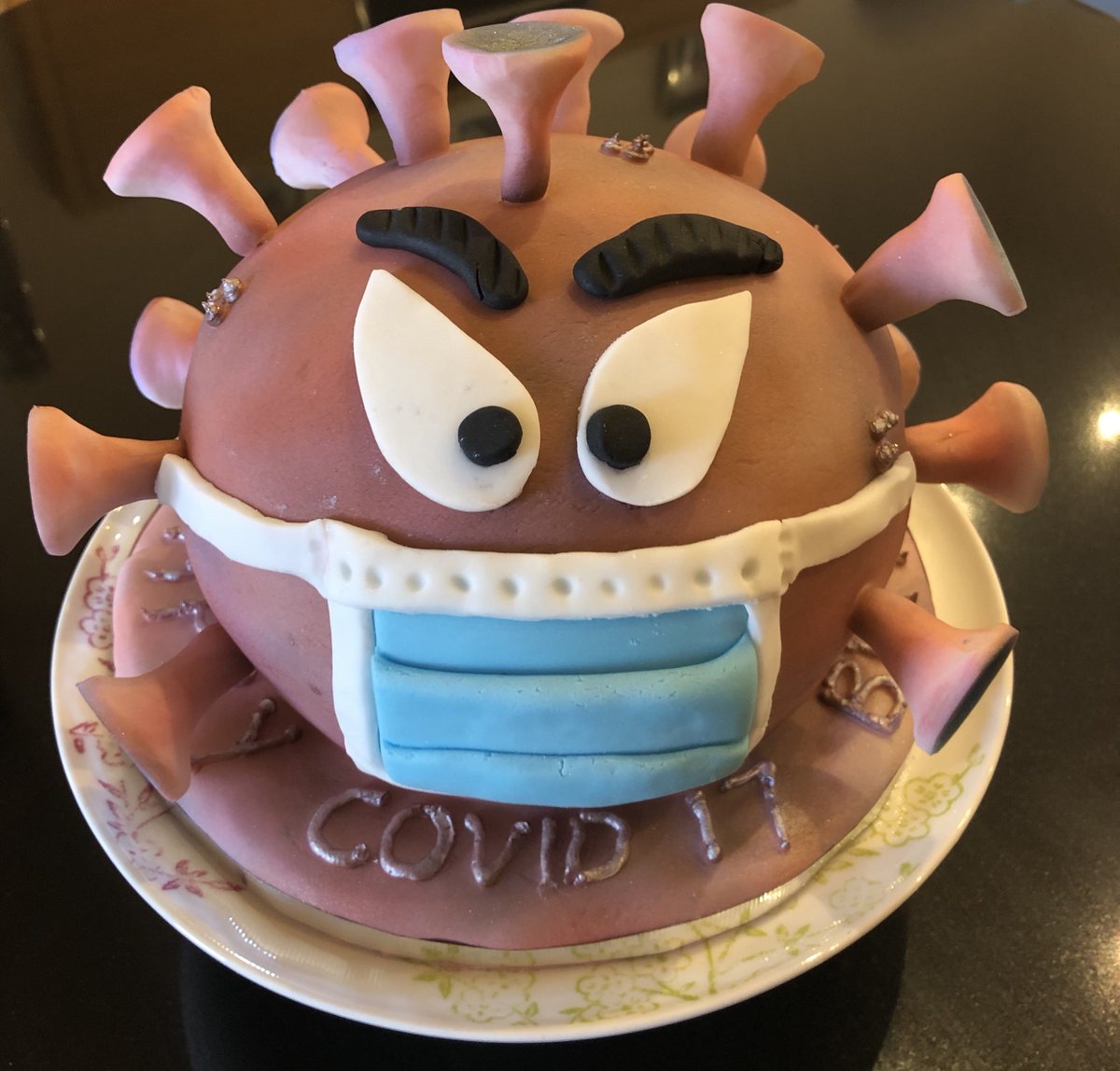 One birthday cake my daughter won’t forget
(made by her mother)