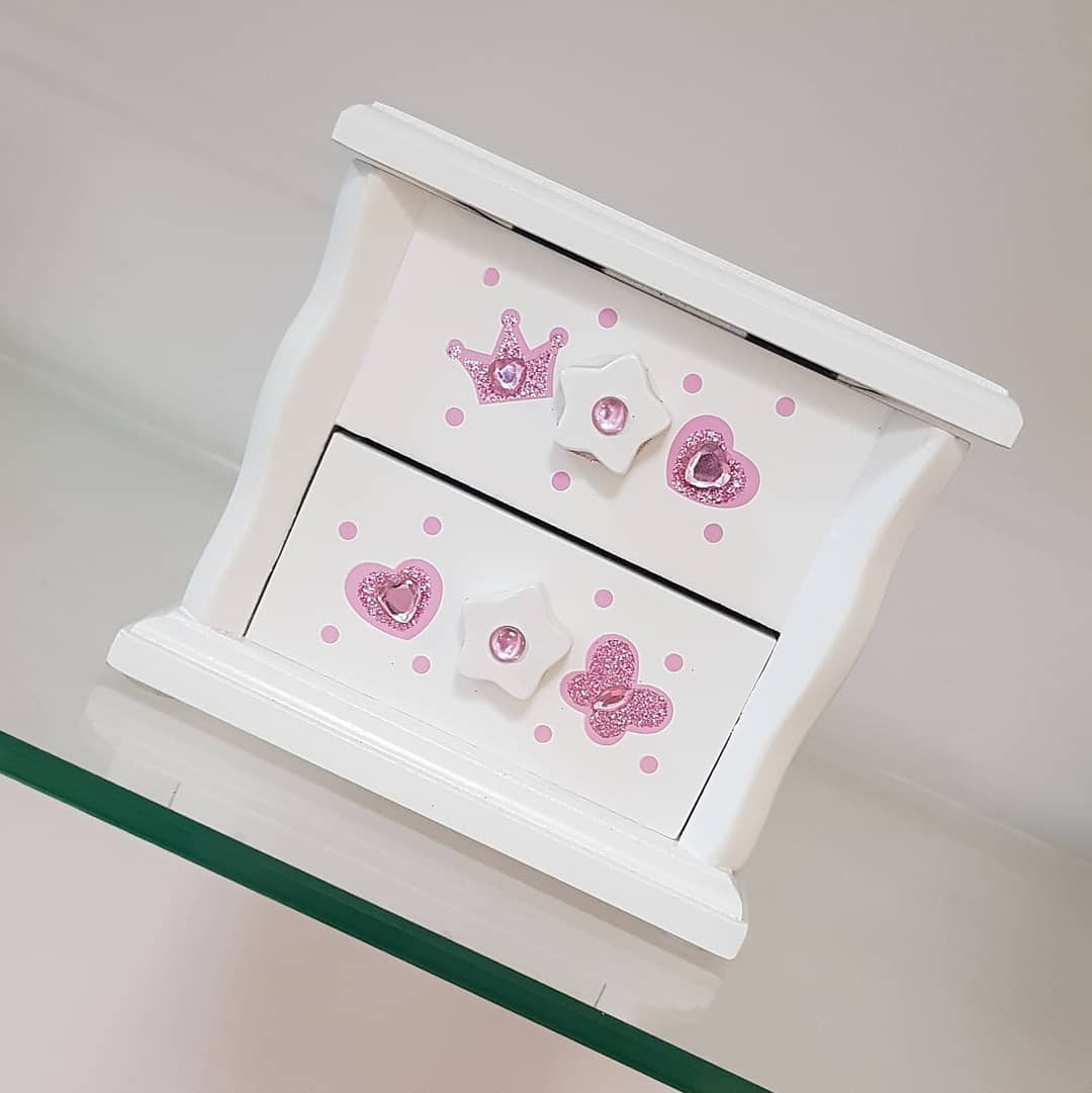 DanceEssential1's tweet image. Beautiful wooden music jewellery boxes and ring holders

Such lovely gift ideas and many more items on our website 🧡

Massive savings

dance-essentials.co.uk 
#danceessentials #danceessentialsmanchester
#jewelleryboxes #giftideas #cute #stayhome #staysafe #shoplocal