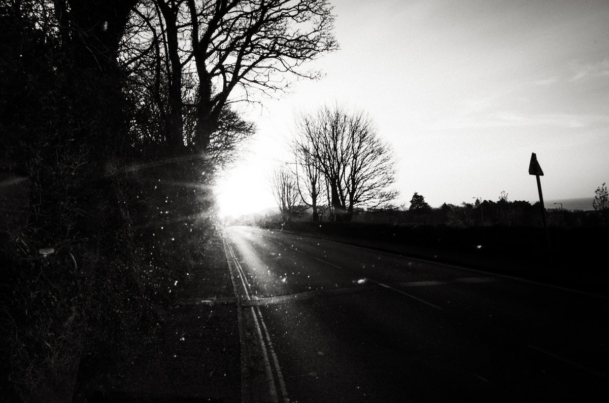 phillipoKneen's tweet photo. General Observations(Tuesday/ Day 19/21)
#isleofman #isolation #ricohGR #GR2 #blackandwhite #streetphotography #IsolationFeelsLike #IsolationLife #lockdown #LockdownLife https://t.co/BVTRzQaIzG