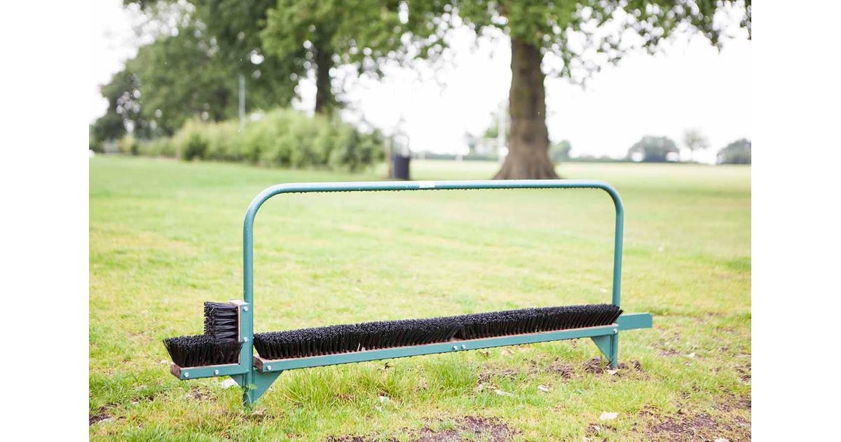 Out With the Old
pitchero.com/clubs/brafield…