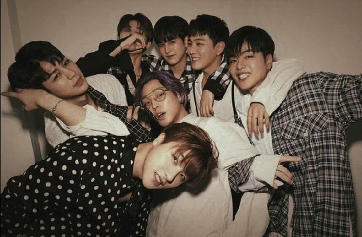 LOOK FAM, IF YOU THINK WE ARE THE MOST JOBLESS FANDOM RIGHT NOW, WE AREN'T OKAY? please rt to spread a thread of jobs we need to do for iKON: @YG_iKONIC  #SocialBB  #iKON  #아이콘