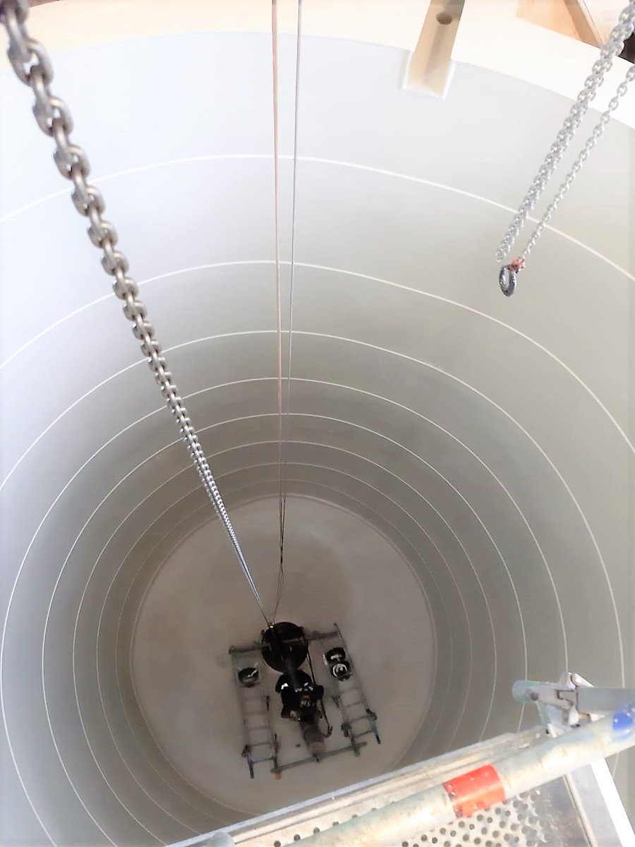 SIMONA_GROUP's tweet photo. During the rehabilitation of six 9m high concrete silos, an easy-to-process #liningmaterial was sought that would guarantee hygienic storage of food ingredients in the long term. Find out why our SIMONA® PP-H AlphaPlus® sheets were the material of choice: https://t.co/hptrw6Uv9p https://t.co/bNxDqtGNoI
