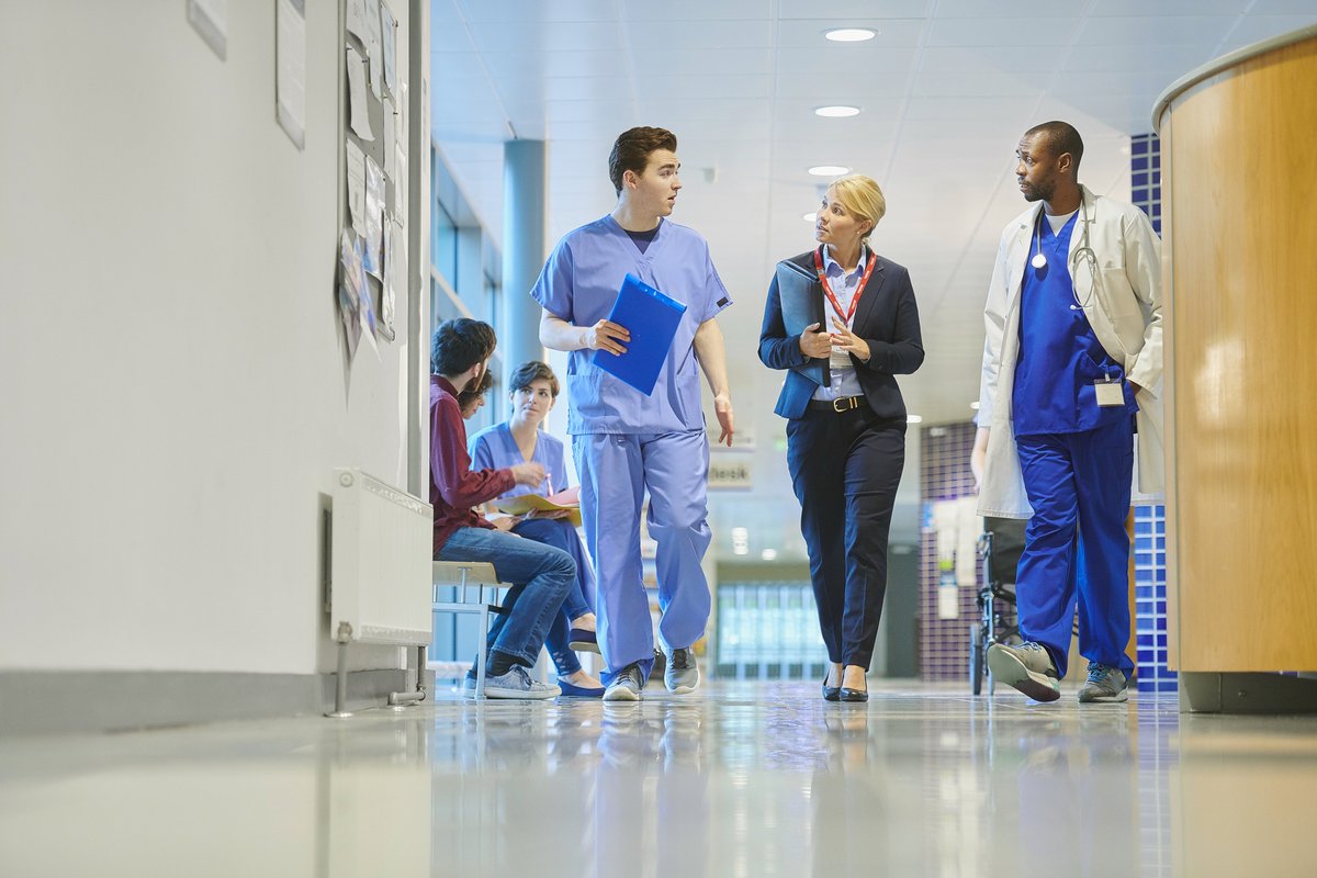 JustEatTakeaway's tweet image. In the past two weeks alone, @JustEatUK has delivered more than a million meals to our #NHSHeroes, saving them more than £1.5m. To show our continued appreciation for the extraordinary job they're doing, we've extended the 25% #NHS discount until 26 Apr: just-eat.com/news-and-media…