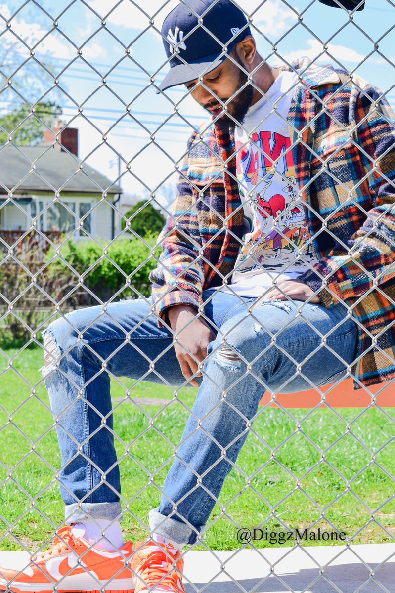 KilamEazy_'s tweet photo. โTaking bruises just to leave a mark that's what happens when you making art โ -@LosoUno โ๏ธ shot by @Diggz2Real #beamday https://t.co/KDLnY5u1cY