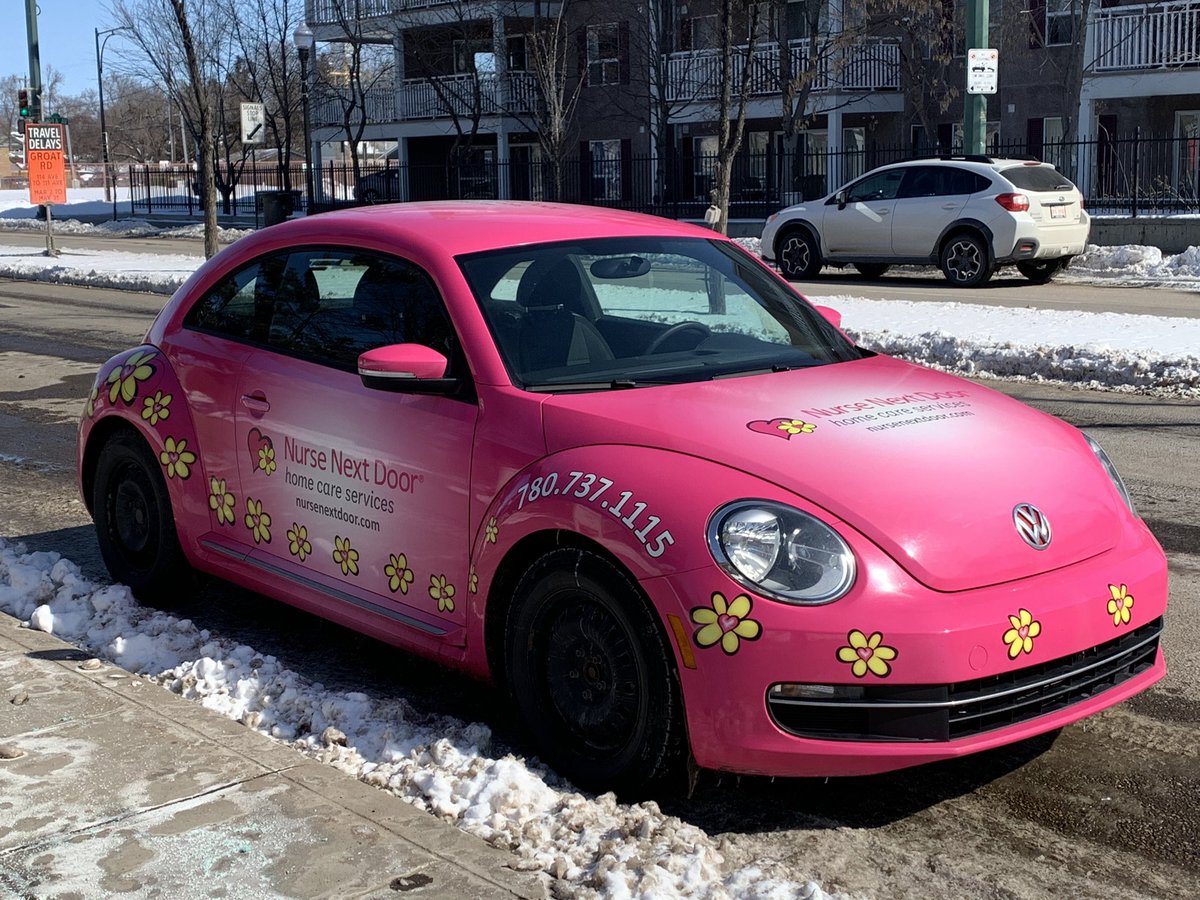 NurseNextDoorED's tweet image. Always happy to bring flower power everywhere we go. #weareboldpink #boldkindness #loveisinthedetails #thinkpink #wowcustomerservice #helpingout #wearethereforyou #urgentserviceavailable #inhomecare #assistedlivingathome #homecare #nursenextdoorcares #nndyeg #nursenextdoor