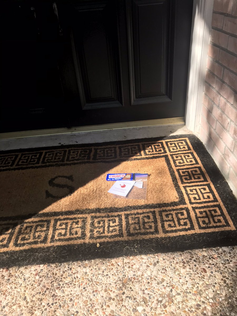 What a wonderful surprise on my front porch step this morning!! Can you imagine a principal and assistant principal that drive around to teachers’ houses to give them a special note of encouragement!?! My ❤️ is full. <a href="/HumbleISD_WCE/">Willow Creek Elem</a> <a href="/HumbleISD/">Humble ISD</a> #spreadkindness #BeTheLight