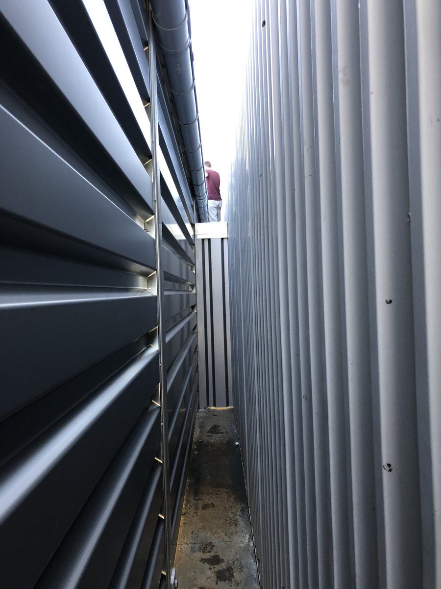 Tbs2015De's tweet photo. A picture from a project last week in Bouillé-Loretz France ...
This week whas very calm , because al Work countries where we have projects next week are in lockdown. 

Next bigg project is in Germany Bad-Württemberg 25x80/6,4 industrial https://t.co/rfl7yvVF2u