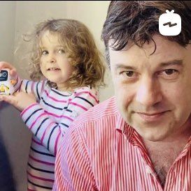PadraigBelton's tweet photo. Reading James Joyce during Coronavirus. By Pádraig and Carlotta. 
https://t.co/DFPmqSx9TL https://t.co/h2AbcNF1hL