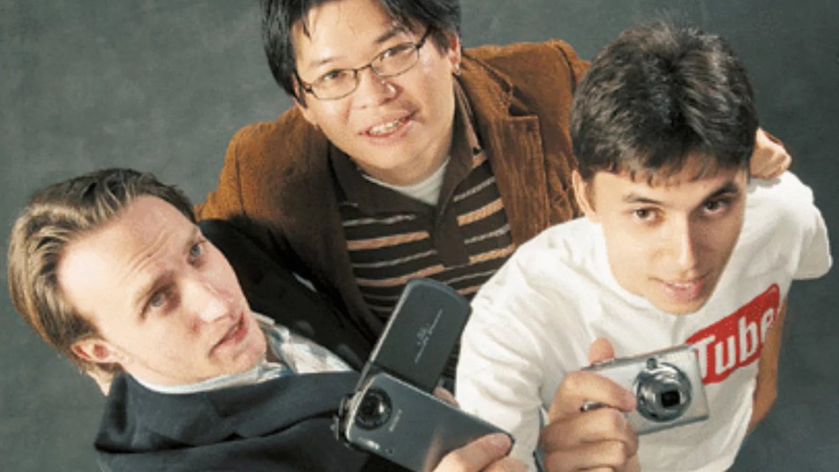 2. Ensuite, on a les fondateurs d'un petit site de vidéo qui se nomme YouTube : Jawed Karim, Chad Hurley & Steve Chen. Ils ont crées le site avec le plus d'utilisateurs journaliers du monde, qui a été racheté en 2006 par Google pour $1,65 milliards 