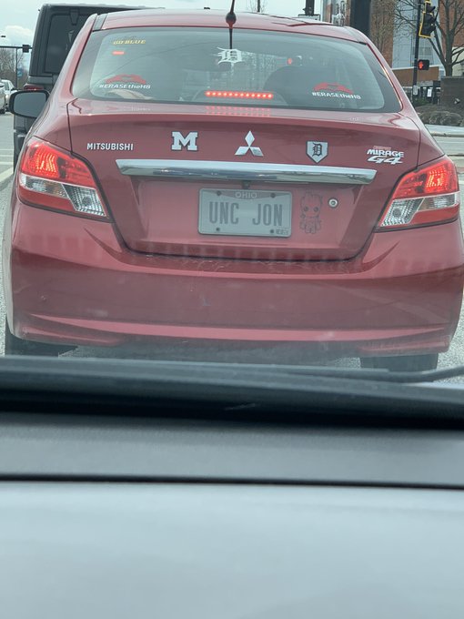 Does it say eunuch John? https://t.co/YlLpSq4SZJ