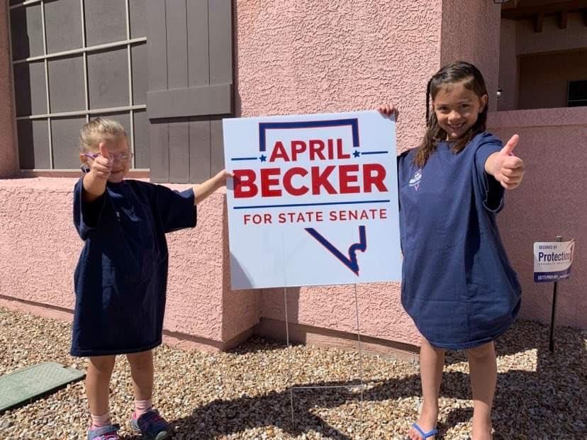 VoteAprilBecker's tweet photo. Spotted from 6 feet away. ๐Two sweet #AprilBecker supporters. Thanks, girls! #Becker4Nevada ๐บ๐ธ๐๐ผ https://t.co/brPTODyfii
