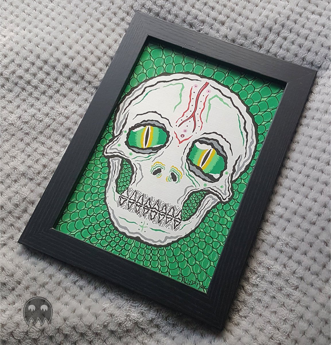 reptilian (a4) https://robcryptx.bigcartel.com/product/reptilian-jaggy-skull-painting-a4