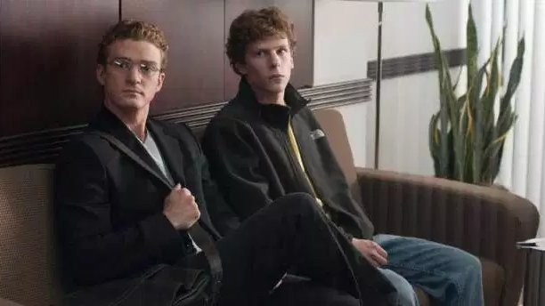 6. Enfin je vous présente mon favori, Peter Thiel. Il a rencontré Mark Zuckerberg aux balbutiements de Facebook en 2004 (d'ailleurs, il apparaît dans le film The Social Network aux côtés de Sean Parker, joué par Justin Timberlake).