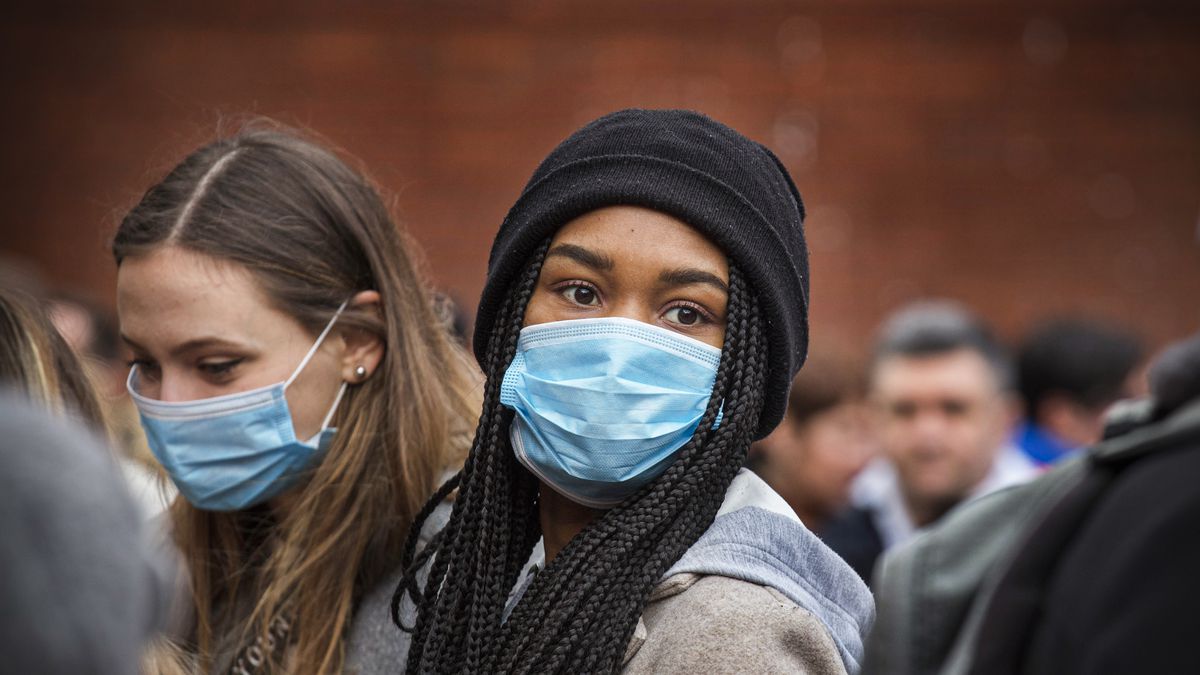 MyJHCVG's tweet photo. People who have severe medical conditions are at higher risk for developing serious complications from COVID-19 illness. Learn how to protect yourself and others. 

Click the link below to learn more.
https://t.co/dG6iXSM1YT

#Coronavirus #Covid19 #YourHealth #ExpectQuality https://t.co/OP2krYgby7