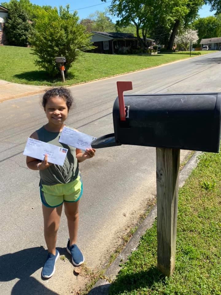 We cannot wait to get our Pen Pal letters from our sweet kiddos! Learning and having fun at the same time. Oh, how we miss our students. @bethany_lee1 #lifeisbetteratthelakes #literacymatters #snailmail #distancelearningcanbefun