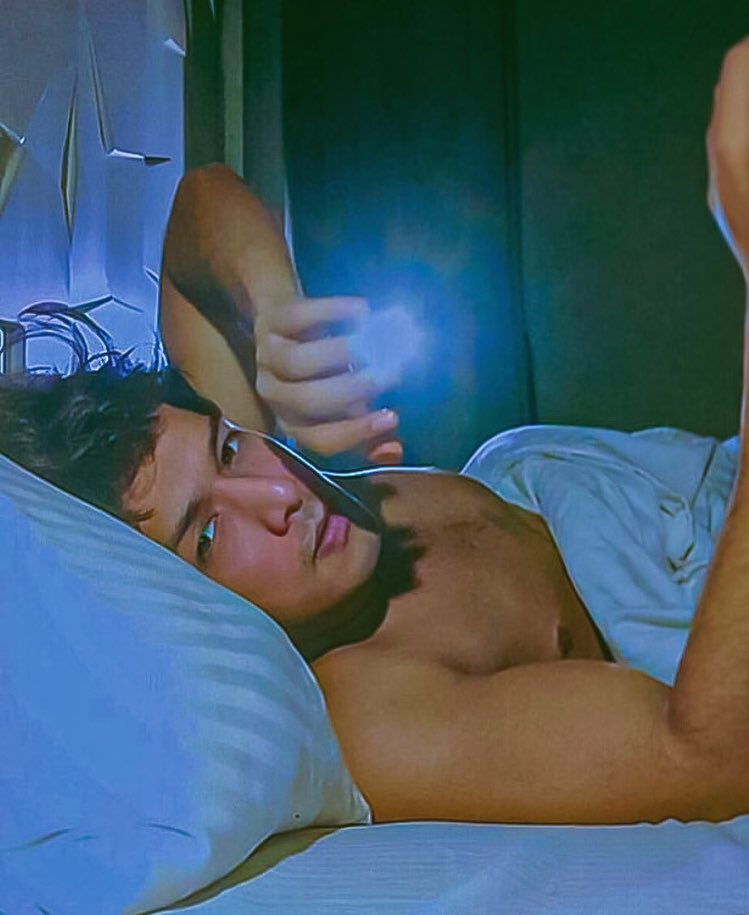 Summer has come and passed
The innocent can never last
Wake me up when the covid ends 😏
.
.
.
#FahadAli #lockdown #covid #corona #coronavirus #stayhome #staysafe